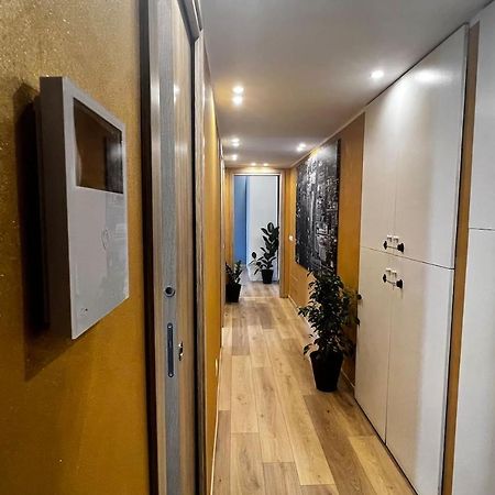 Ferienwohnung Prestigioso Trilocale Sui Navigli Con A/C & Wi-Fi Mailand Exterior foto