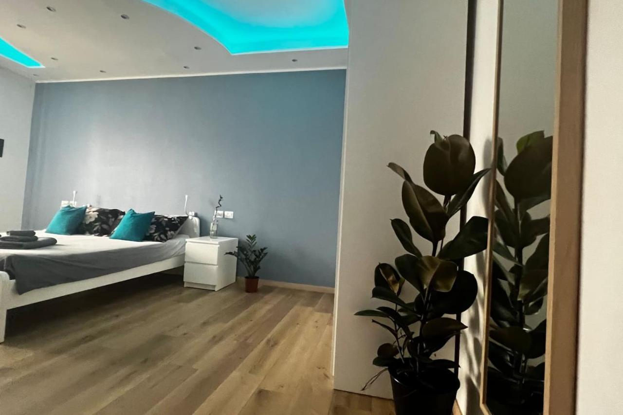 Ferienwohnung Prestigioso Trilocale Sui Navigli Con A/C & Wi-Fi Mailand Exterior foto
