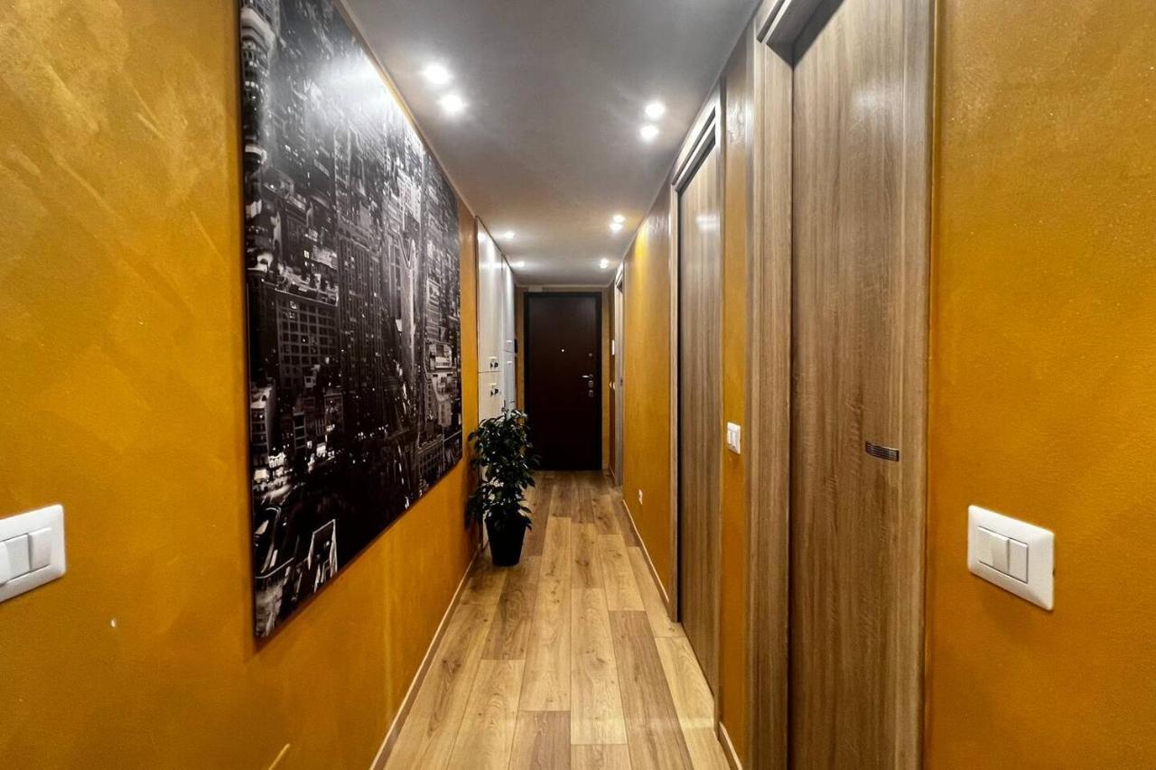 Ferienwohnung Prestigioso Trilocale Sui Navigli Con A/C & Wi-Fi Mailand Exterior foto